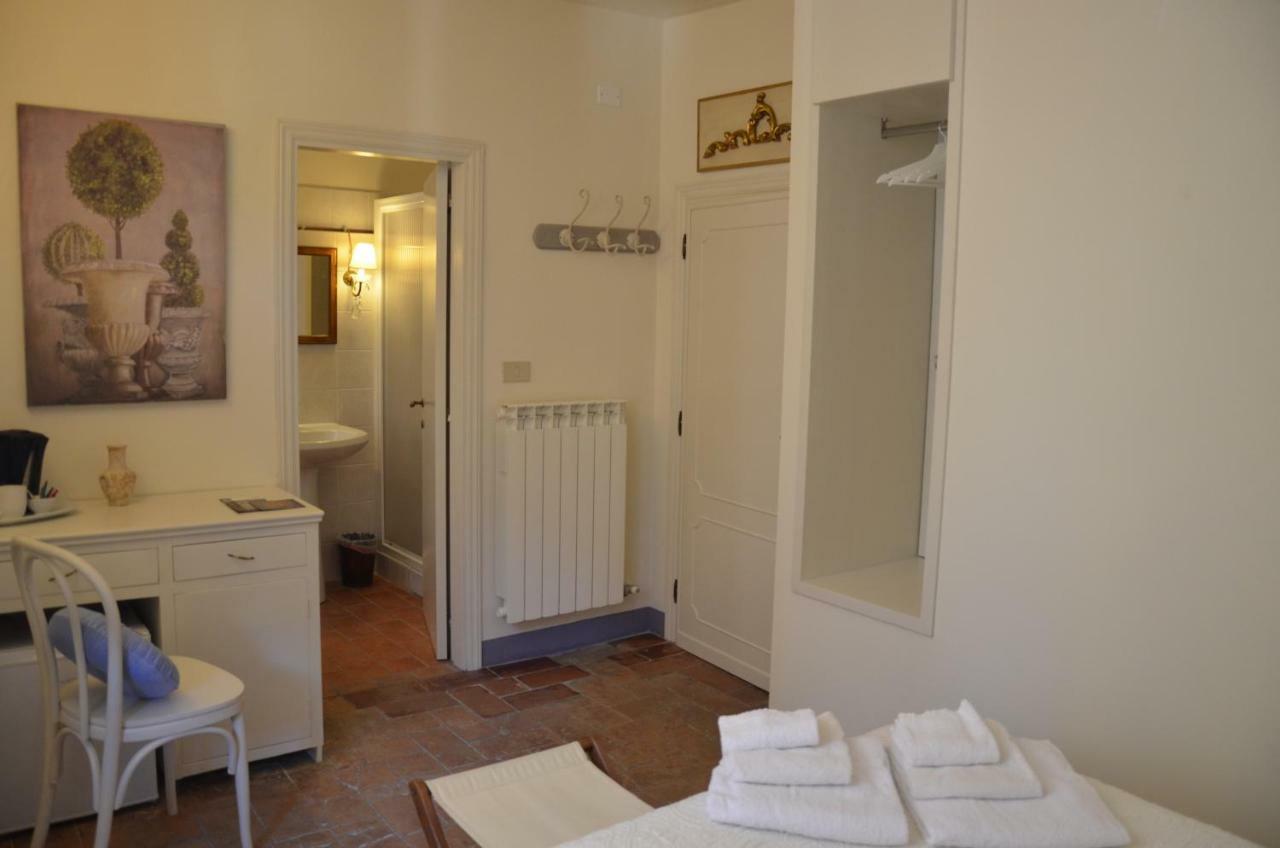 Il Nido Di Anna Hotel San Gimignano Bagian luar foto