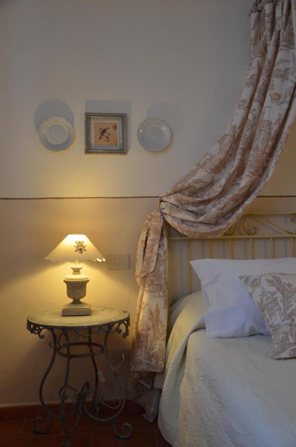 Il Nido Di Anna Hotel San Gimignano Bagian luar foto