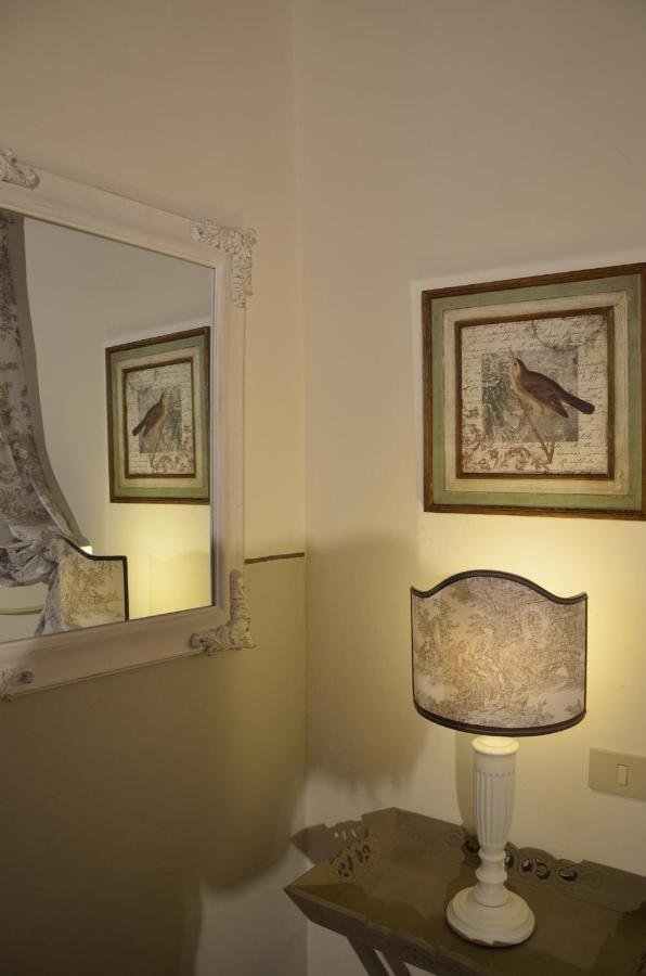 Il Nido Di Anna Hotel San Gimignano Bagian luar foto