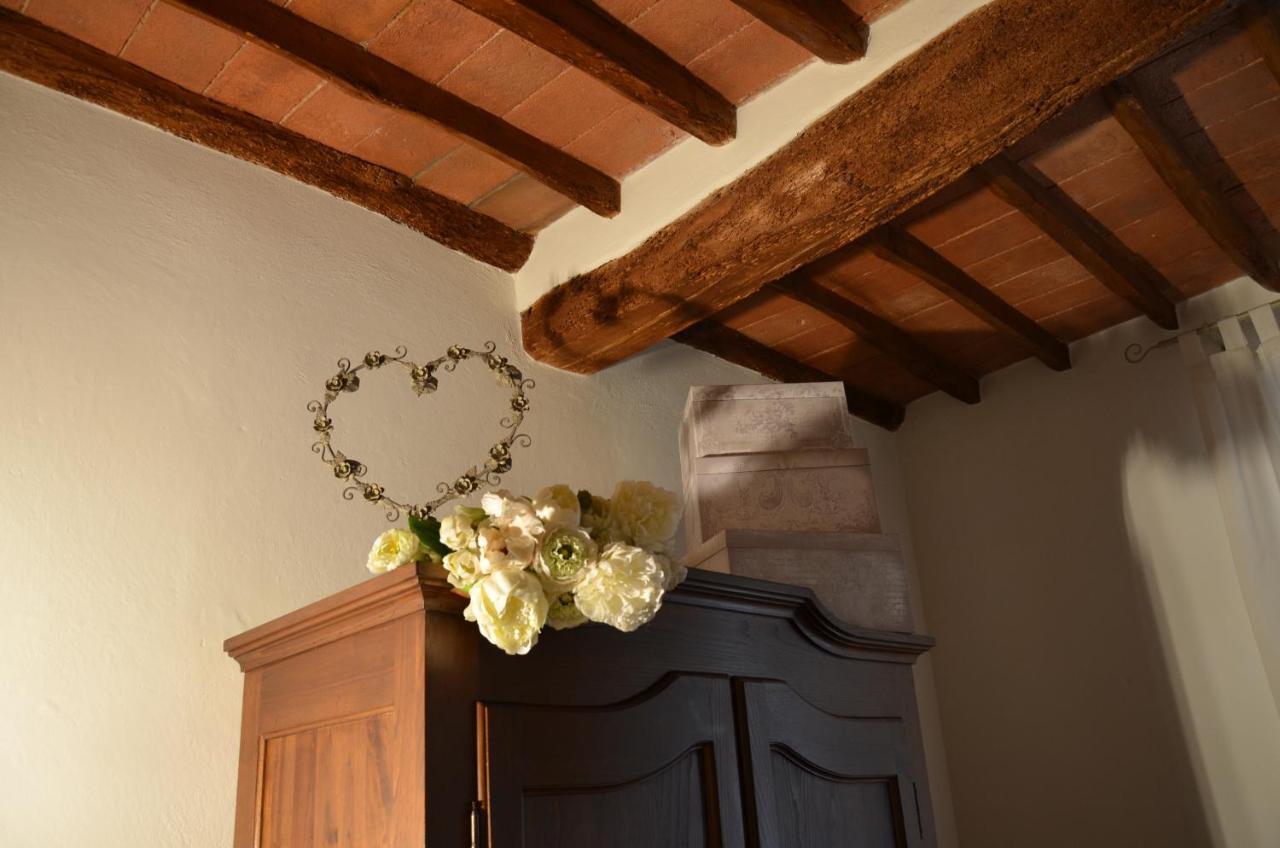 Il Nido Di Anna Hotel San Gimignano Bagian luar foto