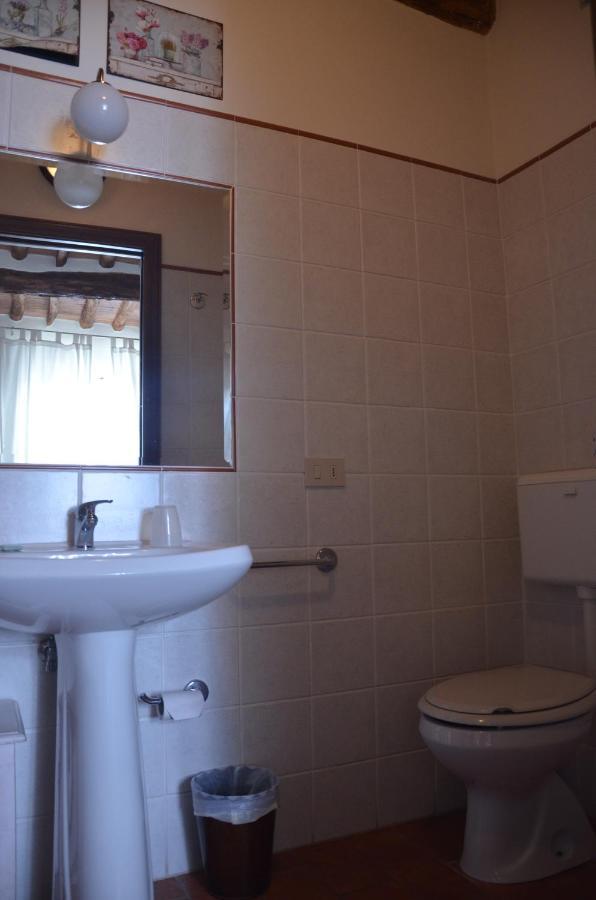 Il Nido Di Anna Hotel San Gimignano Bagian luar foto